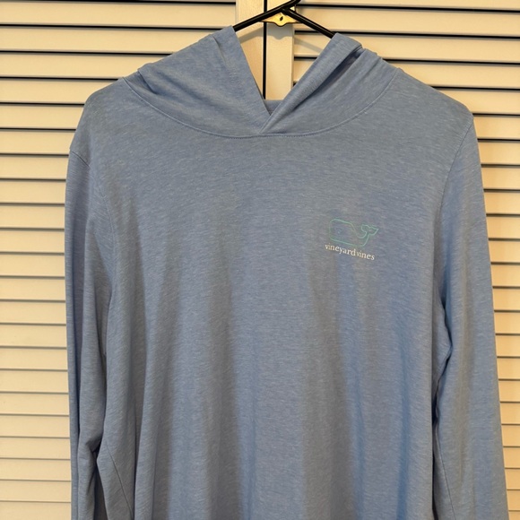 Vineyard Vines Sky Blue Long Sleeved Hoodie Size XL Like New - Picture 3 of 9